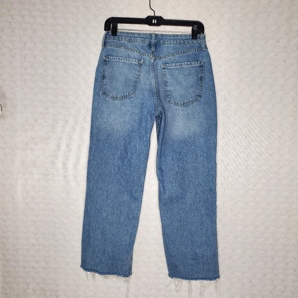 Forever 21 Baggy Jeans - Picture 4 of 6